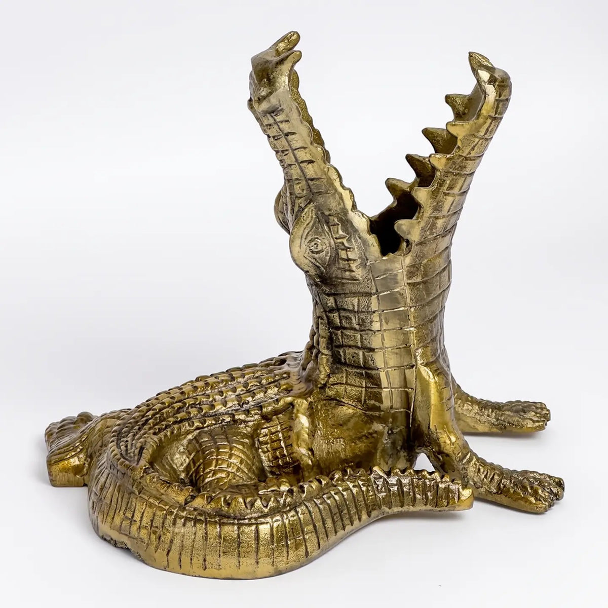 Alligator Wine Bottle Holder