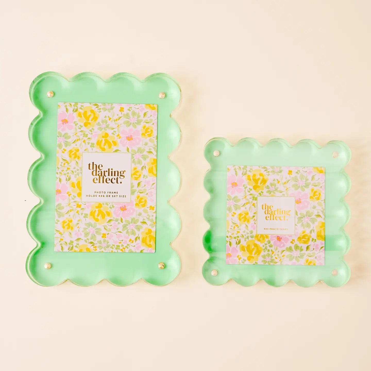 Scalloped Acrylic Frame-Green