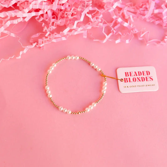 Ily Pearl Bracelet in Gold